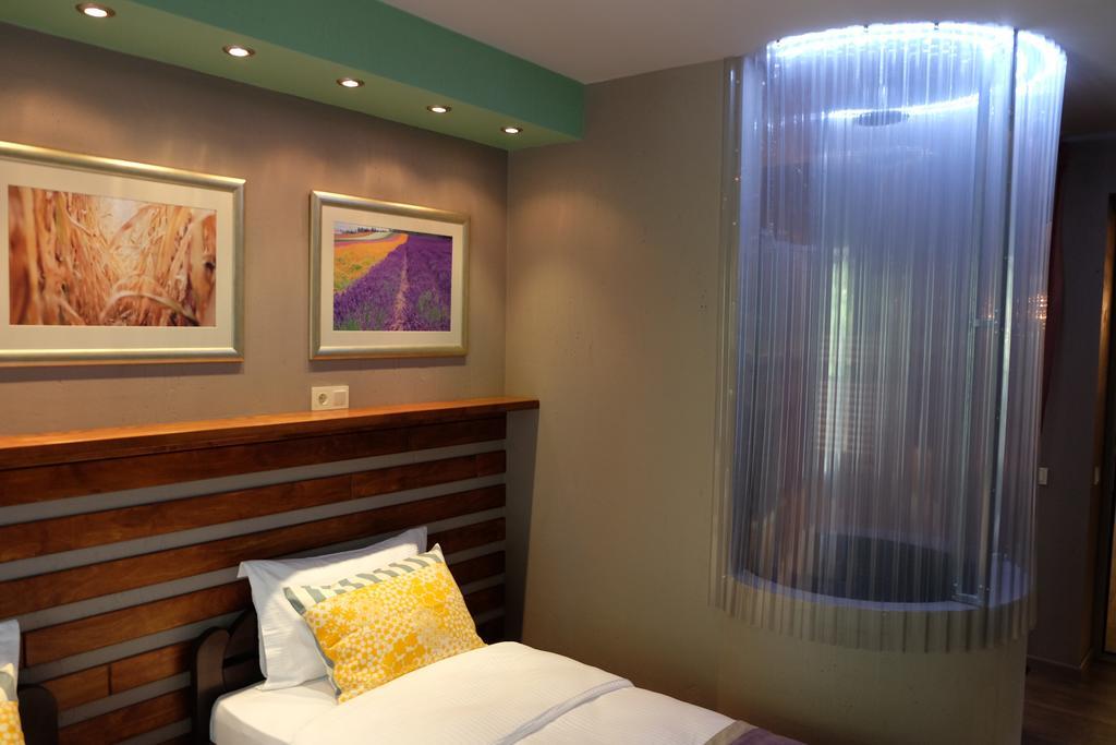 Aparthotel Chişinău Værelse billede